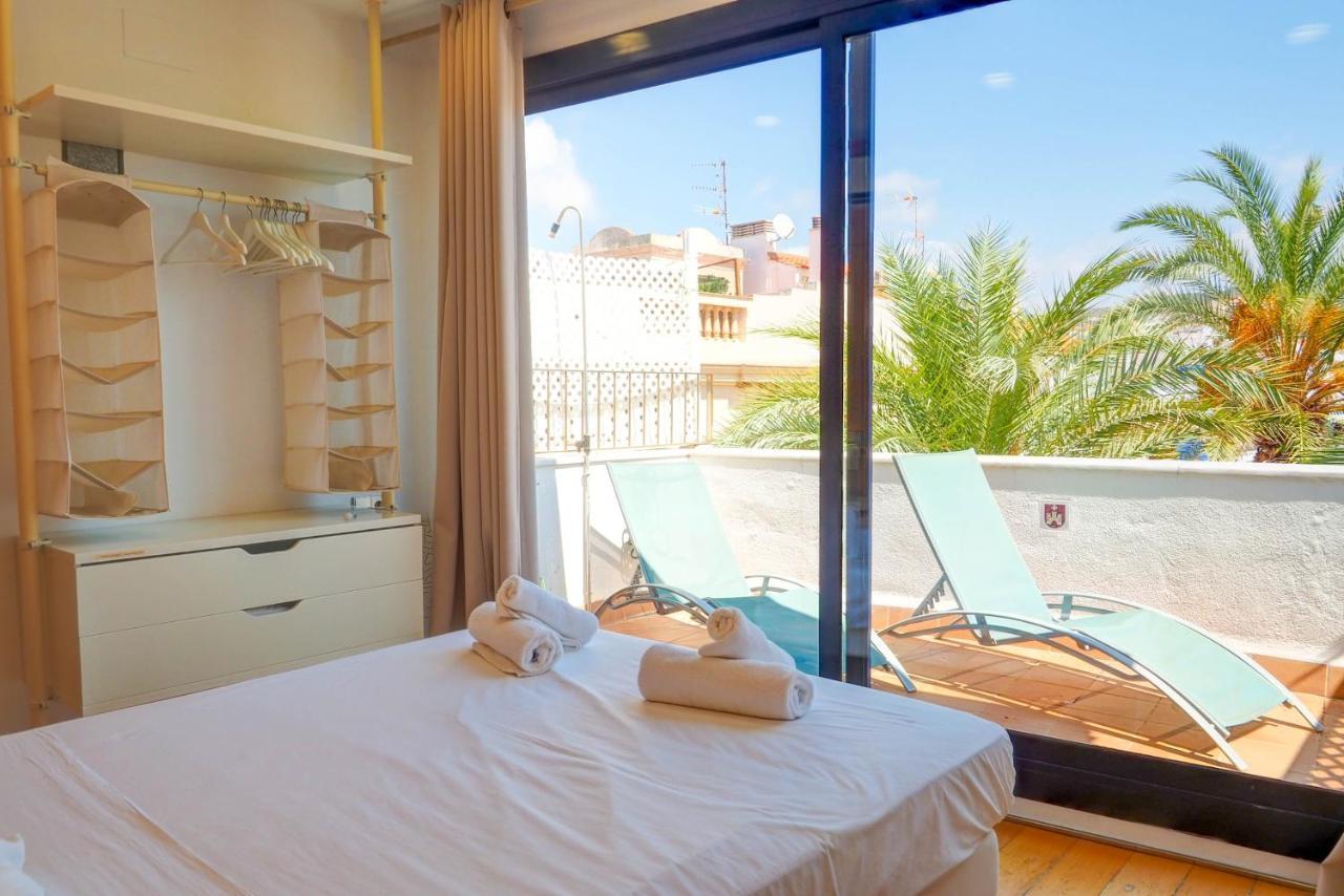 Port Alegre Attic By Hello Homes Sitges Esterno foto